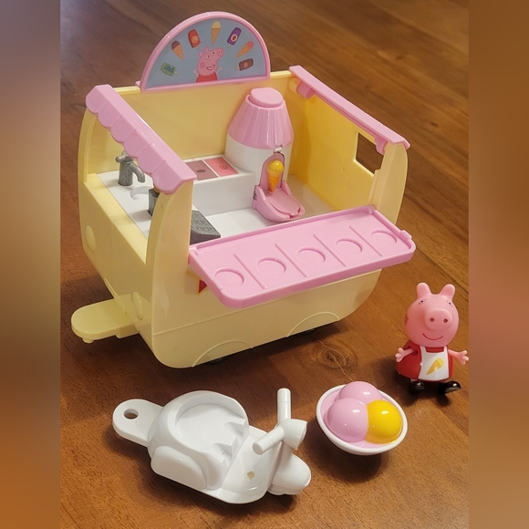 Peppa Pig Ice Cream Van Caravan with Figure - Picture 5 of 10